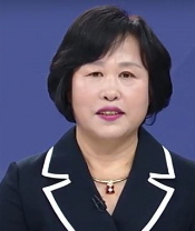 사회 봉사 부문 대상에 선정된 신경희 경북학생상담자원봉사자연합회 회장/ (사진제공=GBN 경북방송)