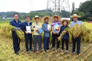 영주시, 가을을 알리는 ‘햅쌀 첫 벼베기’ 시작