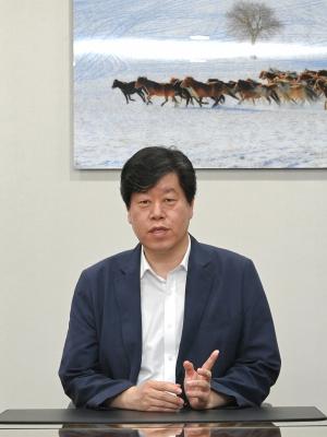 김의승의 열정, 서울을 사로잡다-동료 공직자가 보는 '의승 대사'